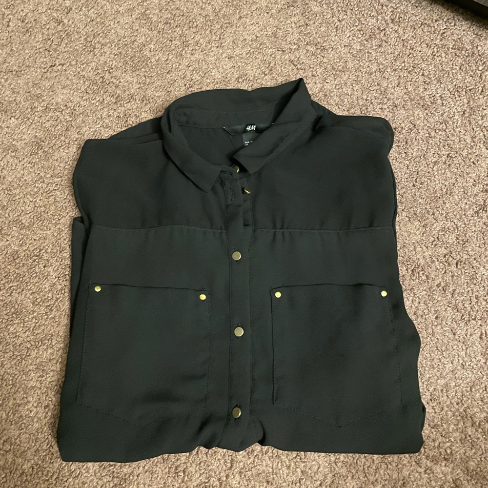 Bottom down shirt